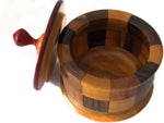 Wooden power box with square man - Polvera orula con cuandros hombre