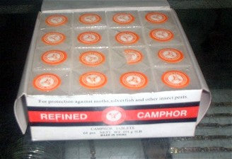 Camphor Box with 64 pcs- Caja de Alcanfor 64 pcs